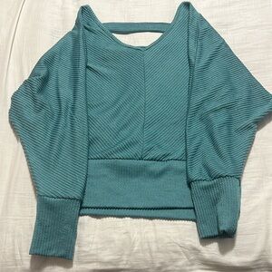 Large. a little tight fitting but very comfortable